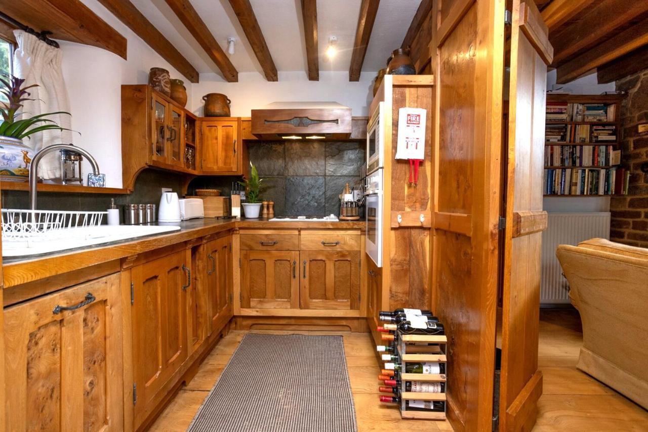 Swerford Heath Farm Holiday Cottages מראה חיצוני תמונה