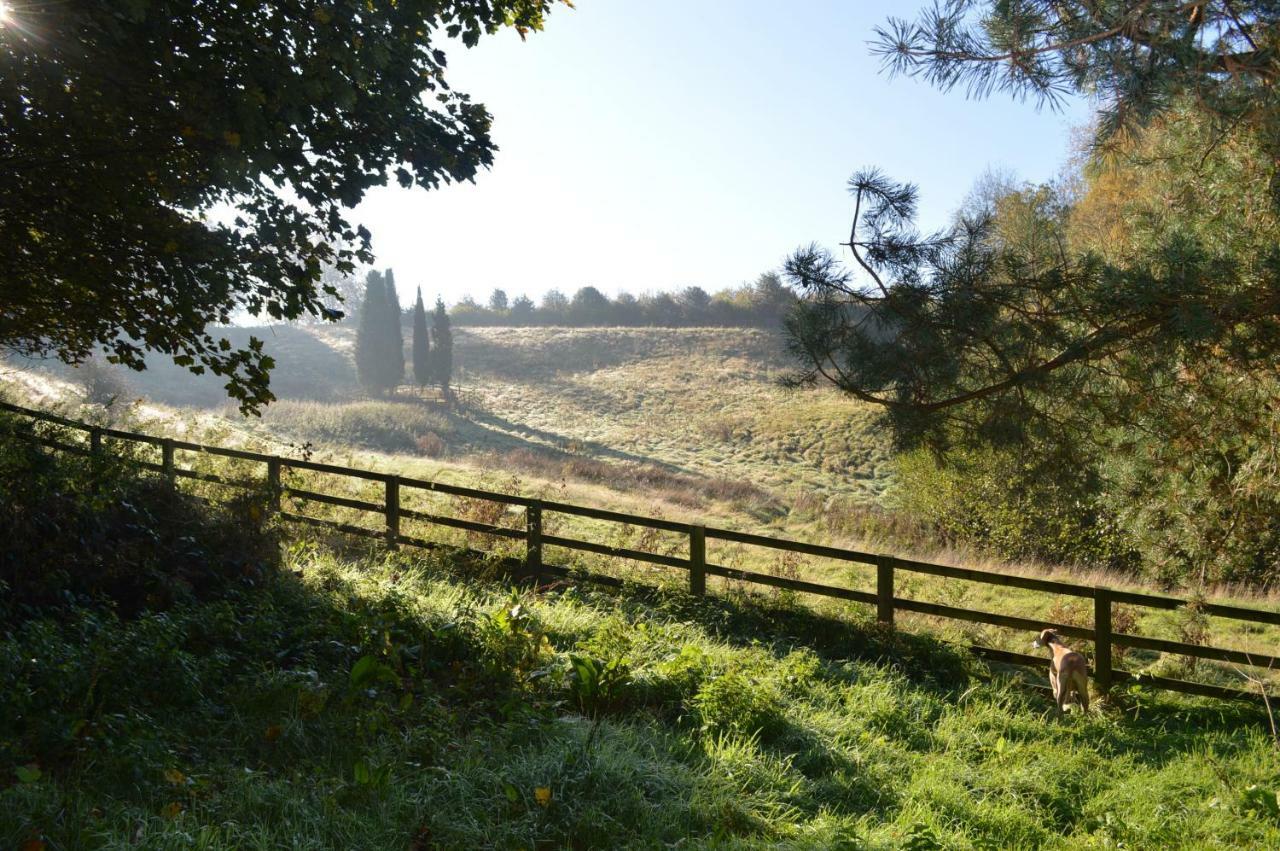 Swerford Heath Farm Holiday Cottages מראה חיצוני תמונה
